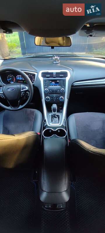 Седан Ford Fusion 2015 в Полтаве