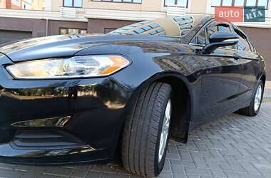 Седан Ford Fusion 2014 в 