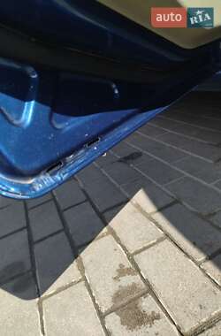 Хэтчбек Ford Fusion 2008 в 