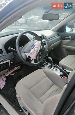 Седан Ford Fusion 2009 в 