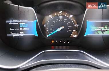 Седан Ford Fusion 2016 в 