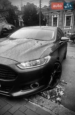 Ford Fusion 2015