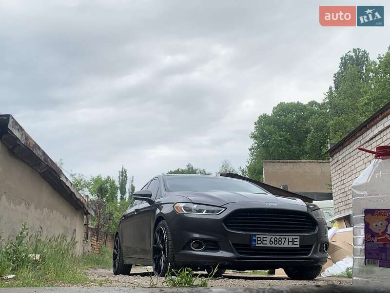 Седан Ford Fusion 2015 в Николаеве