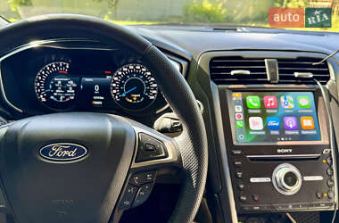 Седан Ford Fusion 2016 в Тернополе