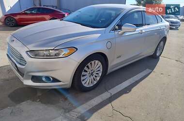 Седан Ford Fusion 2013 в Києві