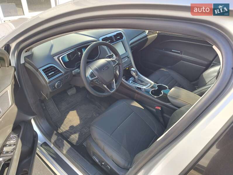 Седан Ford Fusion 2013 в Киеве