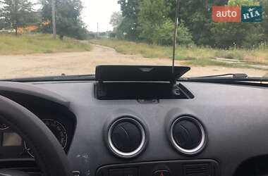Хэтчбек Ford Fusion 2010 в 