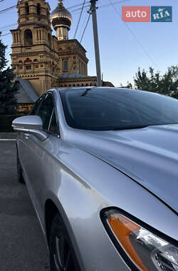 Седан Ford Fusion 2014 в 