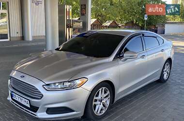Седан Ford Fusion 2015 в 