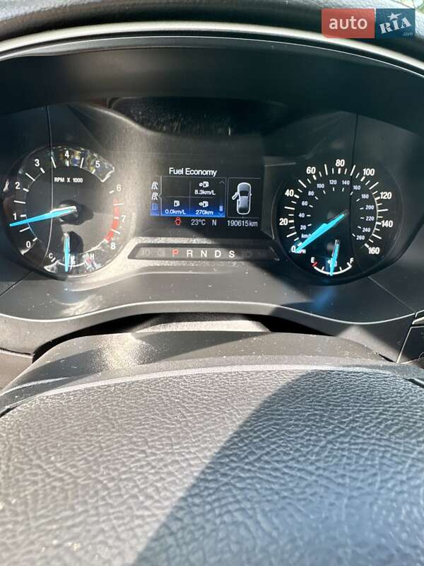 Седан Ford Fusion 2013 в Дубно