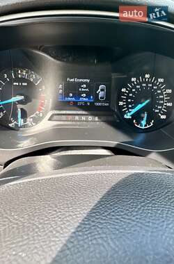 Седан Ford Fusion 2013 в 