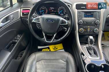 Седан Ford Fusion 2014 в 