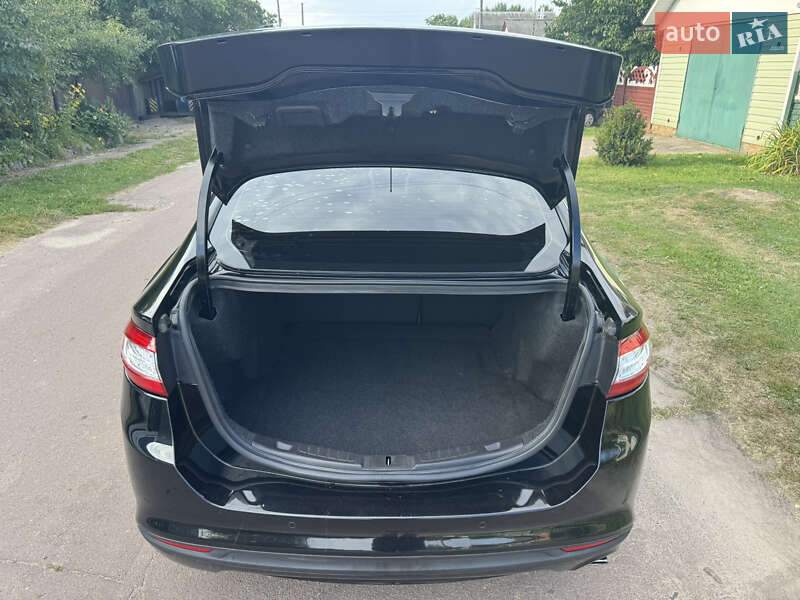 Седан Ford Fusion 2015 в Чернигове