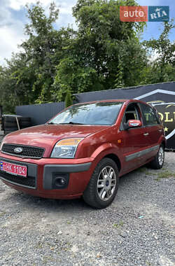 Хэтчбек Ford Fusion 2008 в 