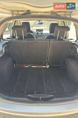 Хетчбек Ford Fusion 2006 в 