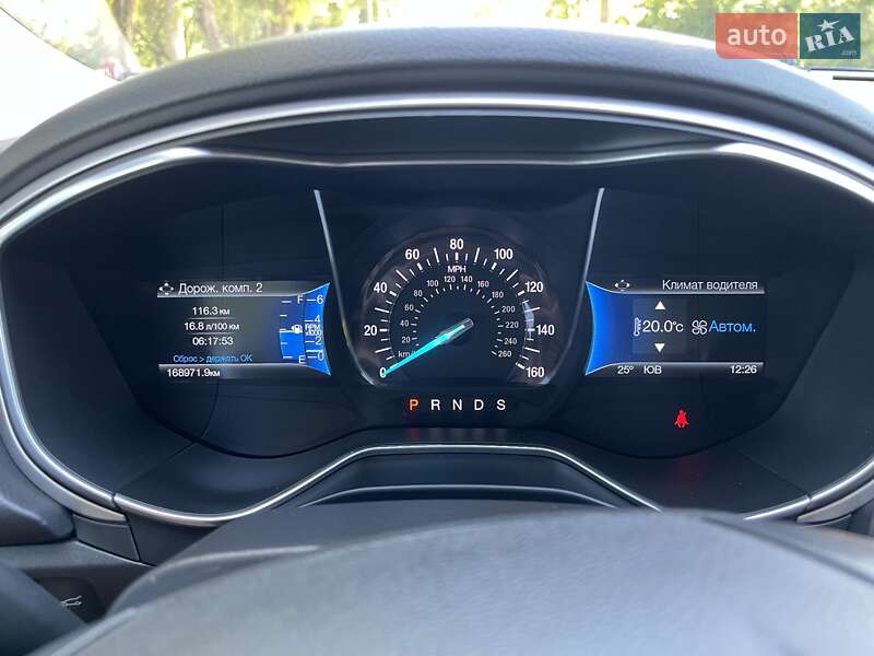 Седан Ford Fusion 2015 в Львове