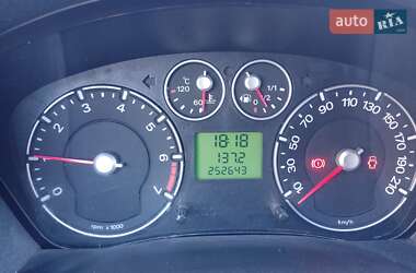 Хэтчбек Ford Fusion 2007 в 