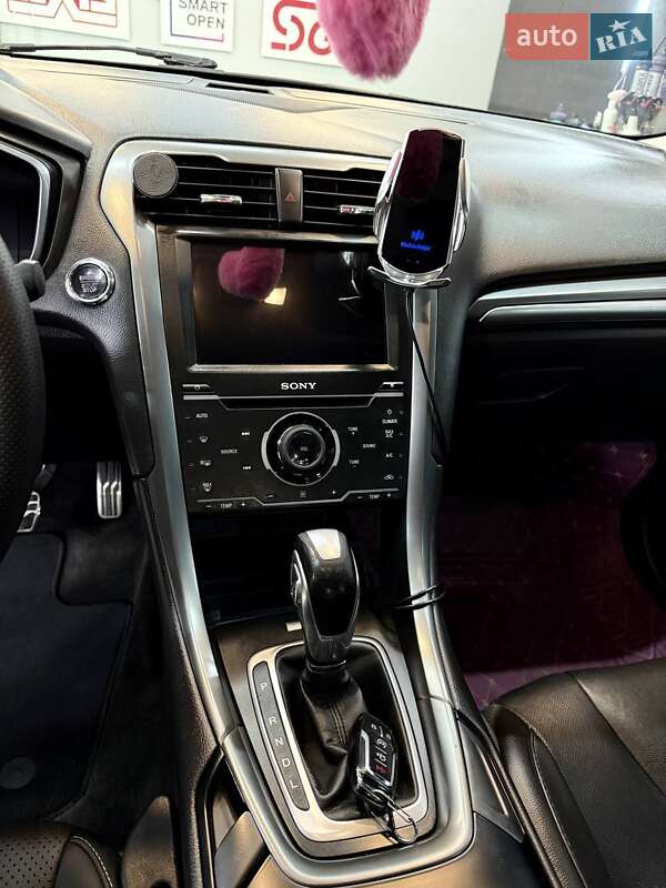 Седан Ford Fusion 2014 в Одесі