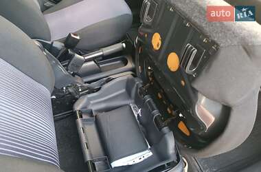 Хэтчбек Ford Fusion 2010 в 