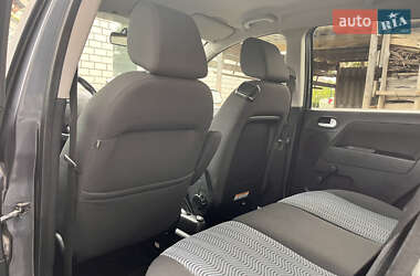 Хэтчбек Ford Fusion 2006 в 