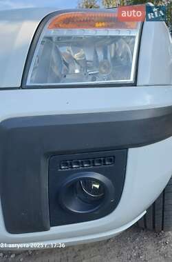 Хэтчбек Ford Fusion 2010 в 