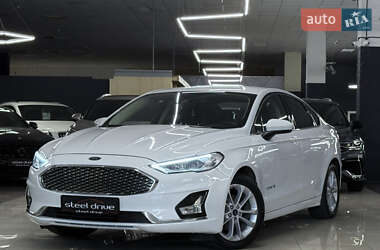 Ford Fusion 2019