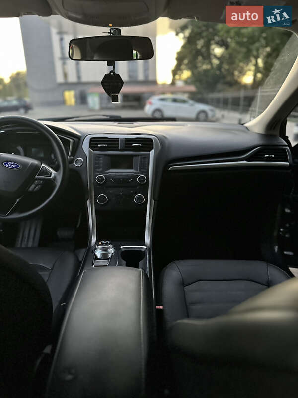 Седан Ford Fusion 2016 в Львові фото 24 Седан Ford Fusion 2016 в Львові