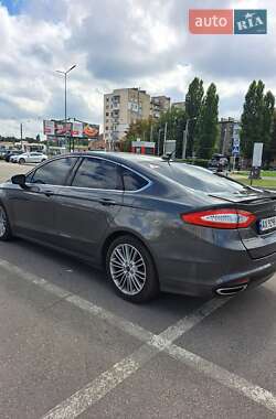 Ford Fusion 2015