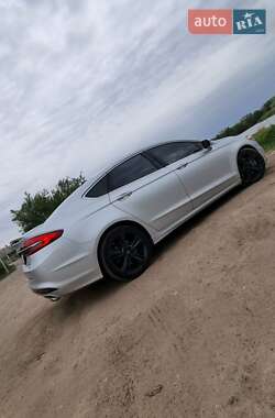 Седан Ford Fusion 2016 в 