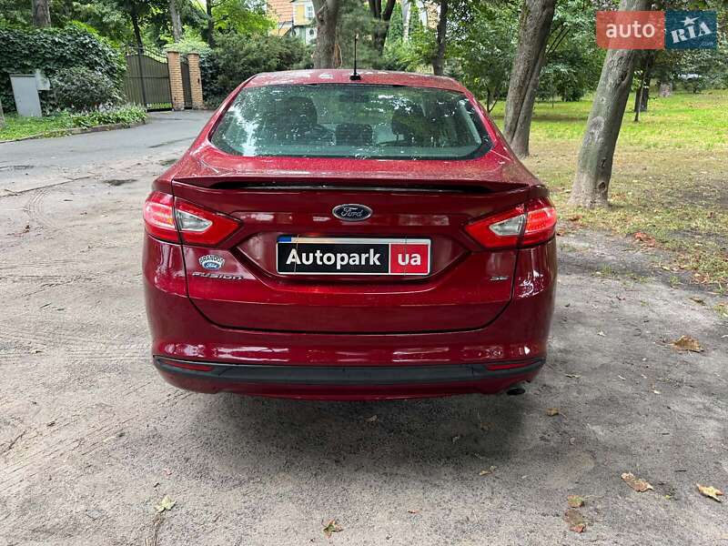 Седан Ford Fusion 2014 в Киеве