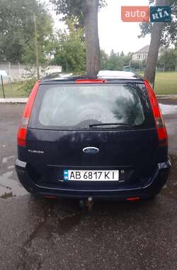 Хэтчбек Ford Fusion 2005 в 