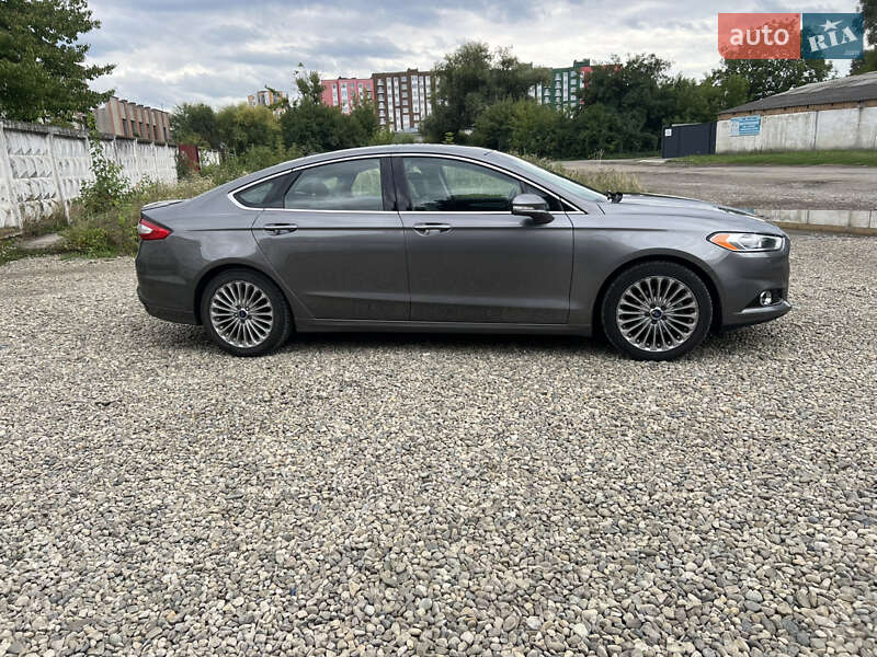 Седан Ford Fusion 2014 в Ивано-Франковске