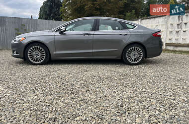 Седан Ford Fusion 2014 в 