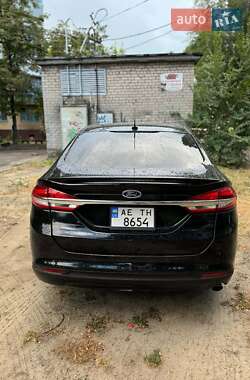 Седан Ford Fusion 2017 в 