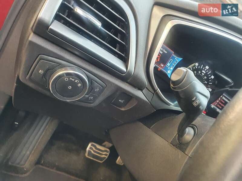 Седан Ford Fusion 2016 в Ровно