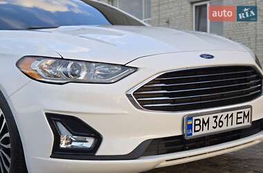 Седан Ford Fusion 2019 в Сумах
