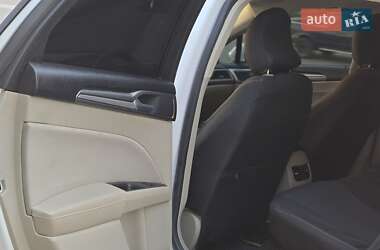 Седан Ford Fusion 2019 в 