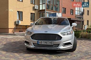 Седан Ford Fusion 2014 в 