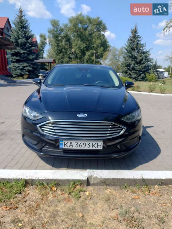 Седан Ford Fusion 2016 в Павлограде