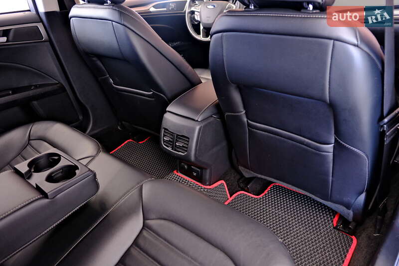 Седан Ford Fusion 2017 в Одессе