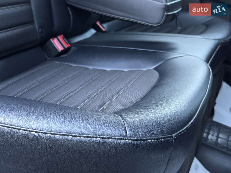 Седан Ford Fusion 2014 в Києві
