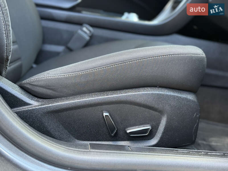 Седан Ford Fusion 2019 в Днепре