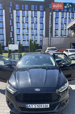 Седан Ford Fusion 2012 в 