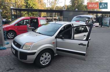 Хэтчбек Ford Fusion 2007 в 