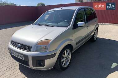 Хэтчбек Ford Fusion 2008 в 