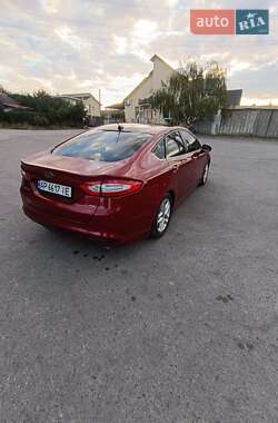 Седан Ford Fusion 2014 в 
