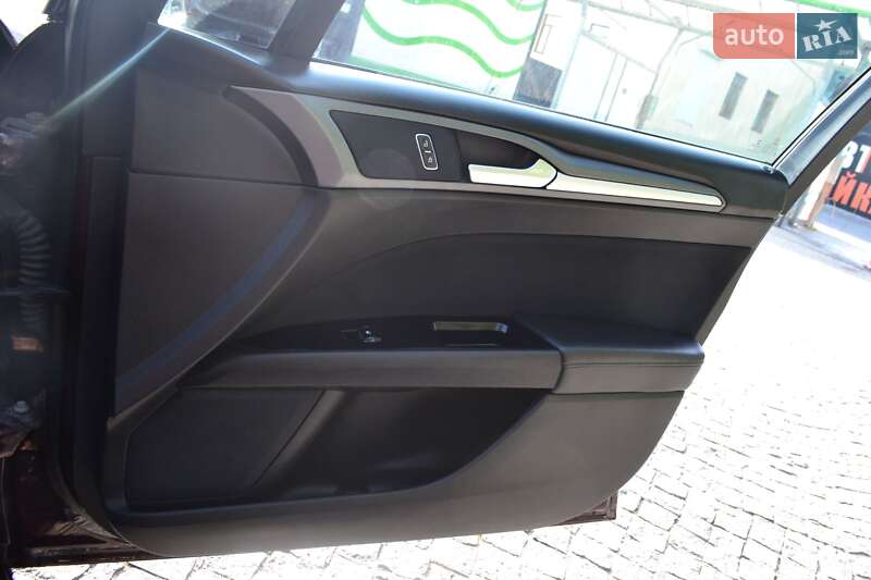 Седан Ford Fusion 2013 в Тернополе фото 21 Седан Ford Fusion 2013 в Тернополе