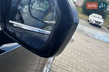 Седан Ford Fusion 2017 в 