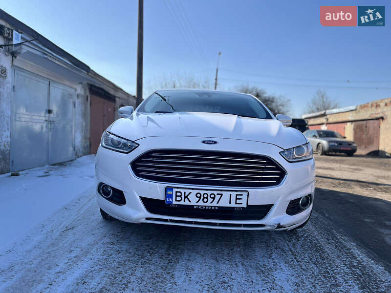 Седан Ford Fusion 2013 в Ровно фото 6 Седан Ford Fusion 2013 в Ровно