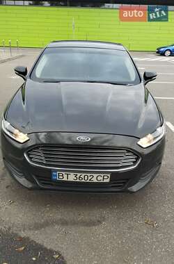 Седан Ford Fusion 2014 в Києві